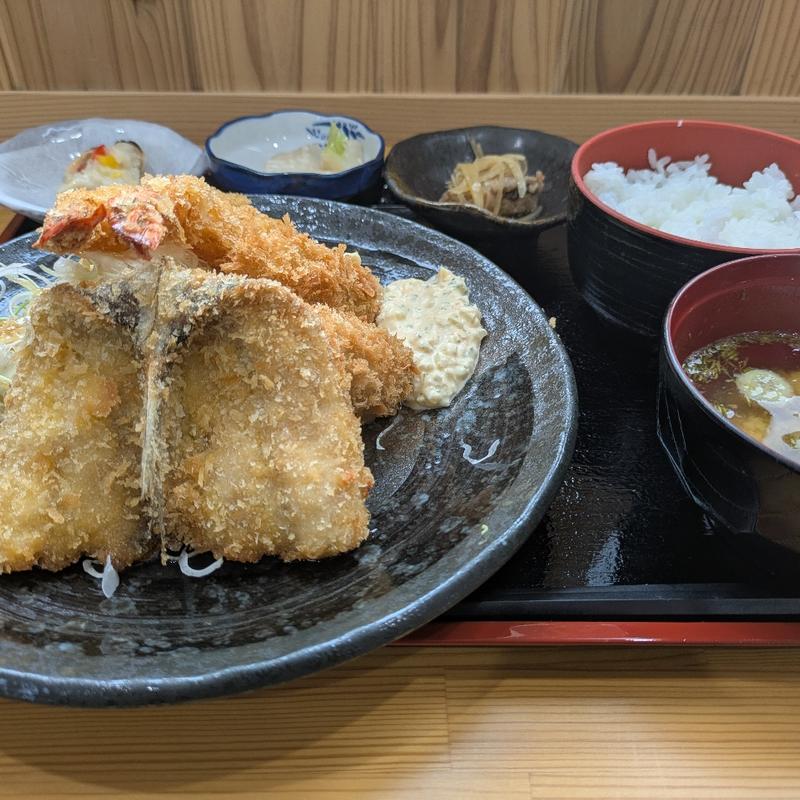フライ定食(漁師飯 番屋)