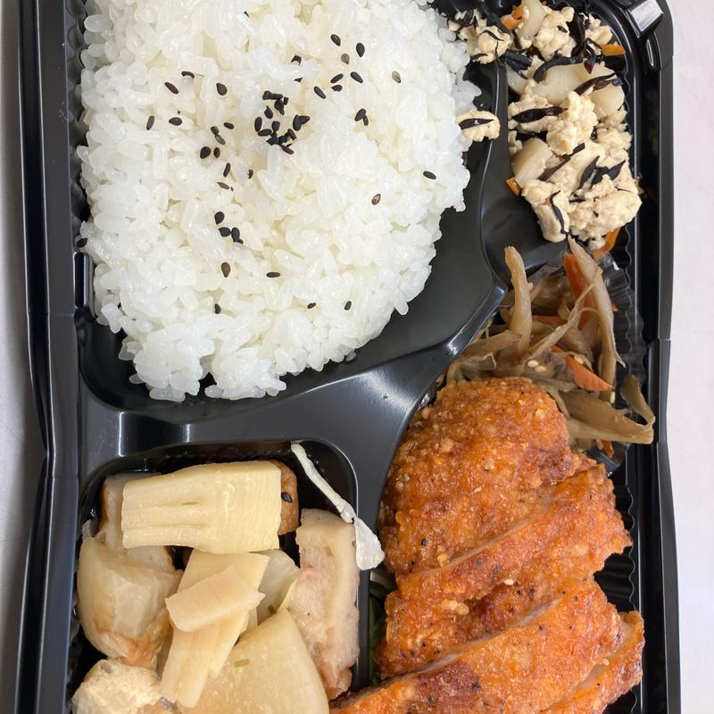 日替わりランチ　フライドチキン(テイクアウト&デリ musha)