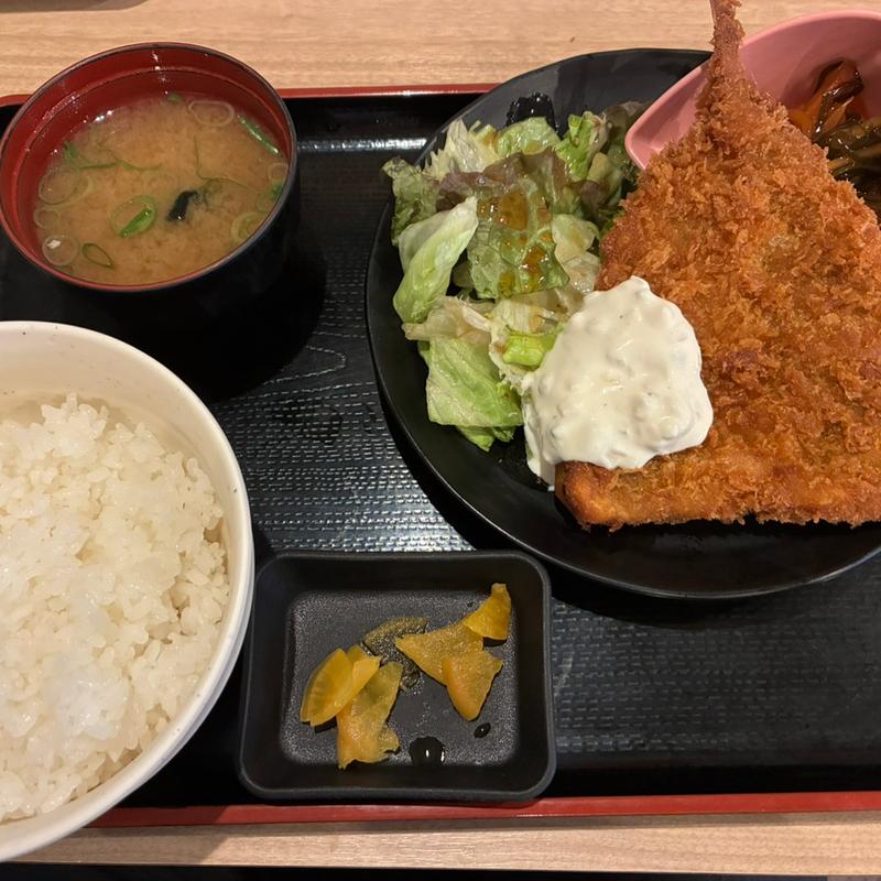 アジフライ定食(大衆串カツ酒場なかむら布施)