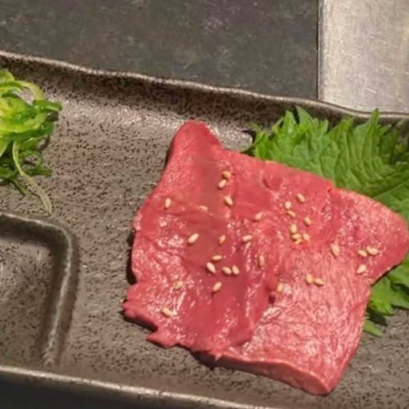 レバー(黒毛和牛 タンとハラミ 焼肉じゅんちゃん別邸)