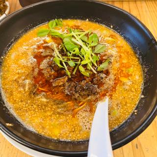 濃厚豚骨担々麺