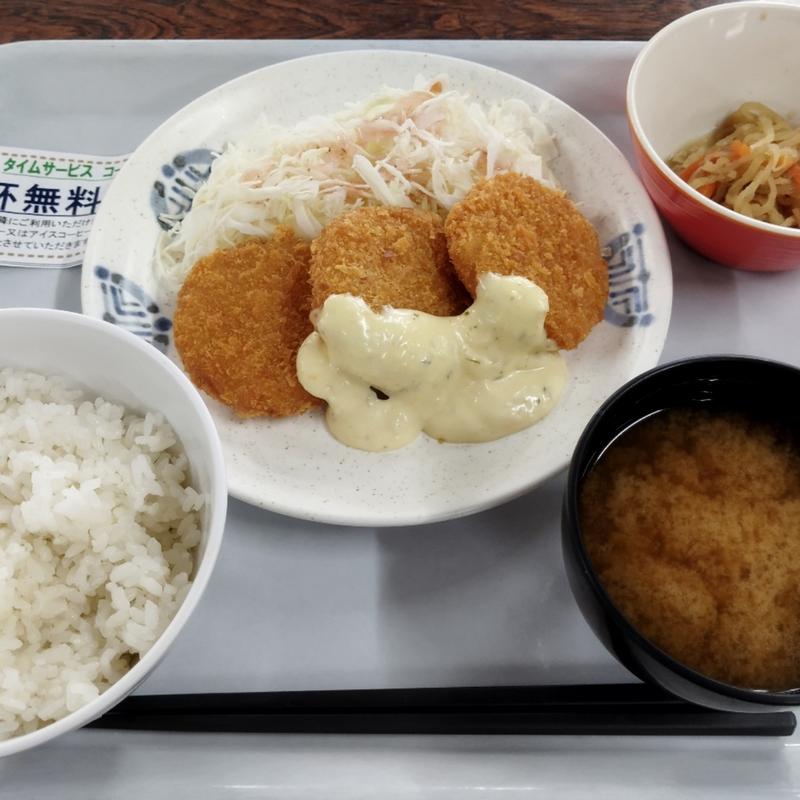 B定食(エビカツ タルタルソース)(葛飾区役所　食堂 )