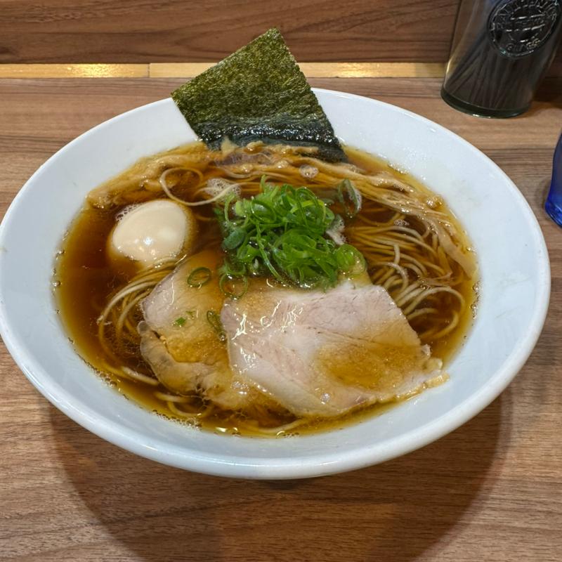 味玉醤油らーめん(らーめん にじいろ)