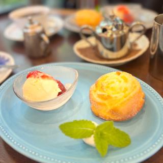 薔薇のレモンケーキ
