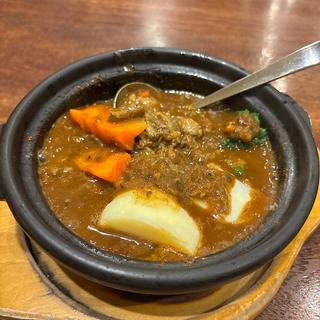 肉2倍牛すじ煮込みカレー(ホットスプーン 西新宿店（Hot Spoon）)