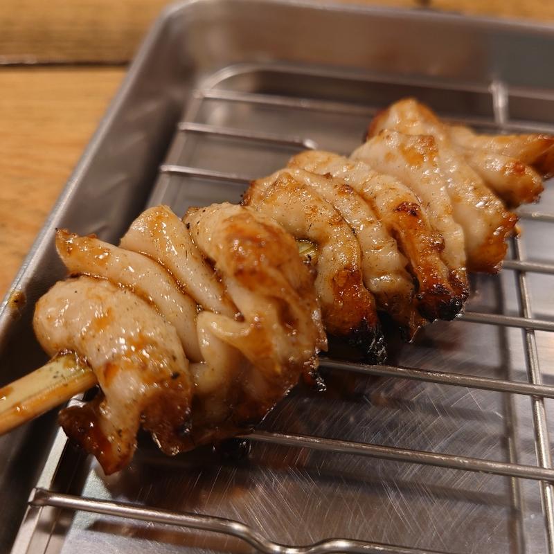 とり皮(やきとり にしだ場 八柱店)