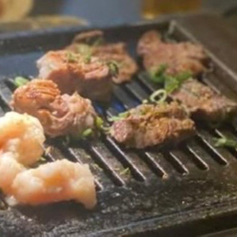 シマチョウ(黒毛和牛 タンとハラミ 焼肉じゅんちゃん別邸)