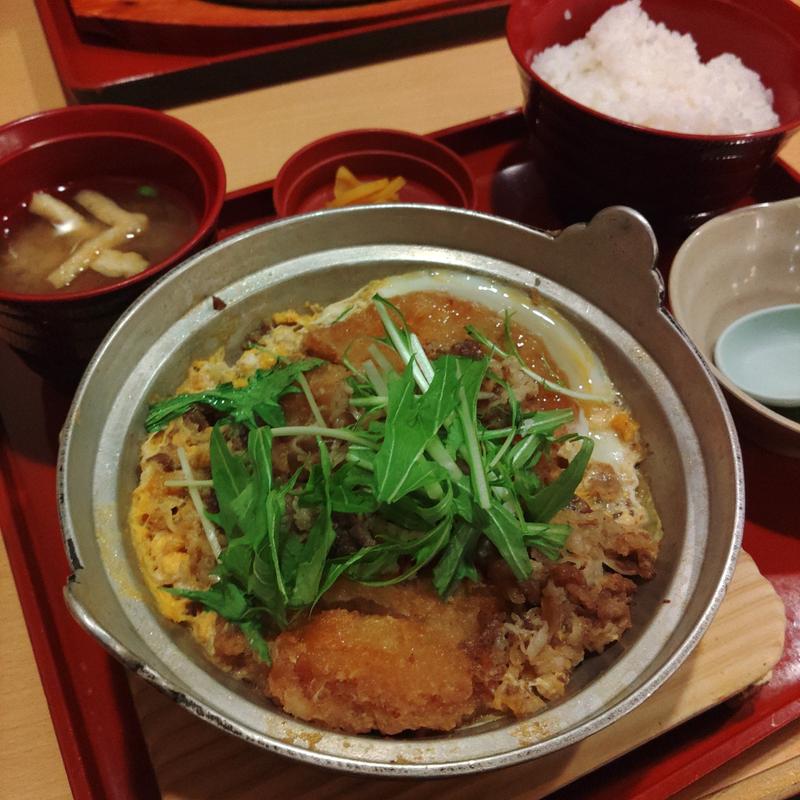 牛すき煮とロースかつの旨味とじ定食(ジョイフル 宮城築館店 （Joyfull）)