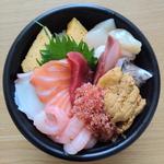 海鮮丼