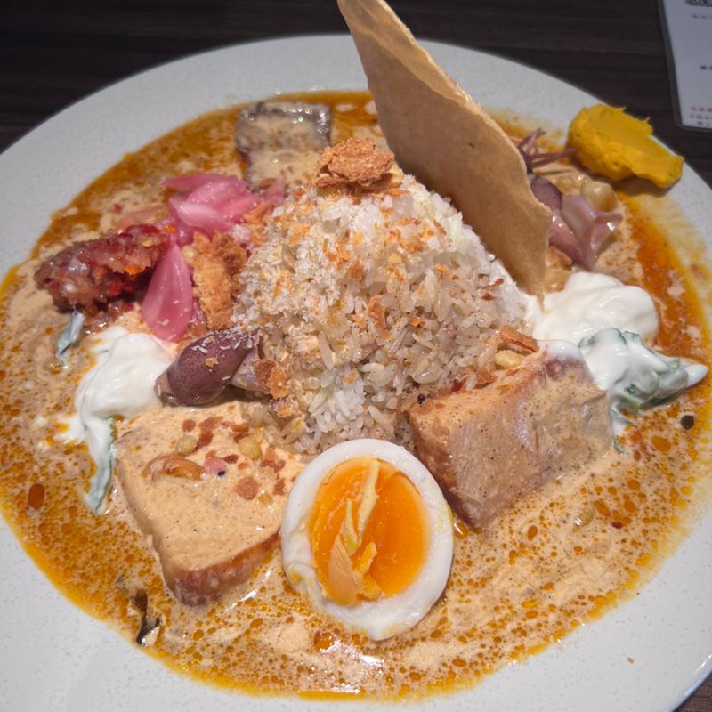 週替わりスパイスカレー(Stunts)