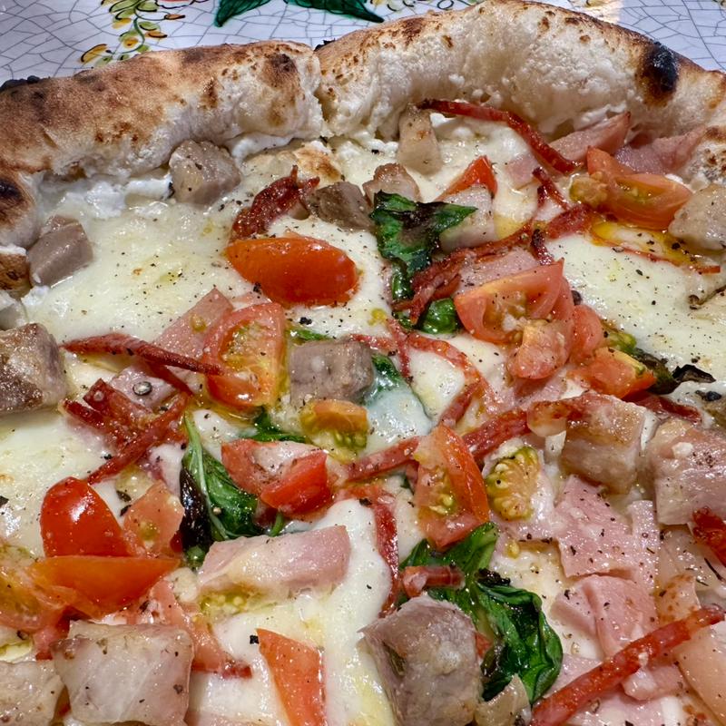 カルネアモーレ(ピッツェリア エ オステリア パドリーノ )