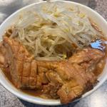 ラーメン 普通盛り 豚2枚増し