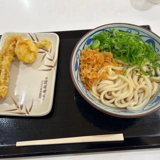 ぶっかけ＋ちくわ天、たまご天