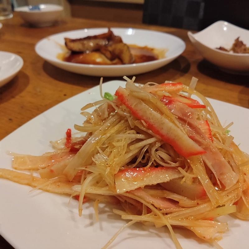 くじらベーコン和え(居酒屋ほしな)