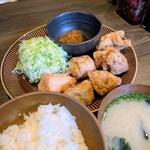 唐揚げ定食