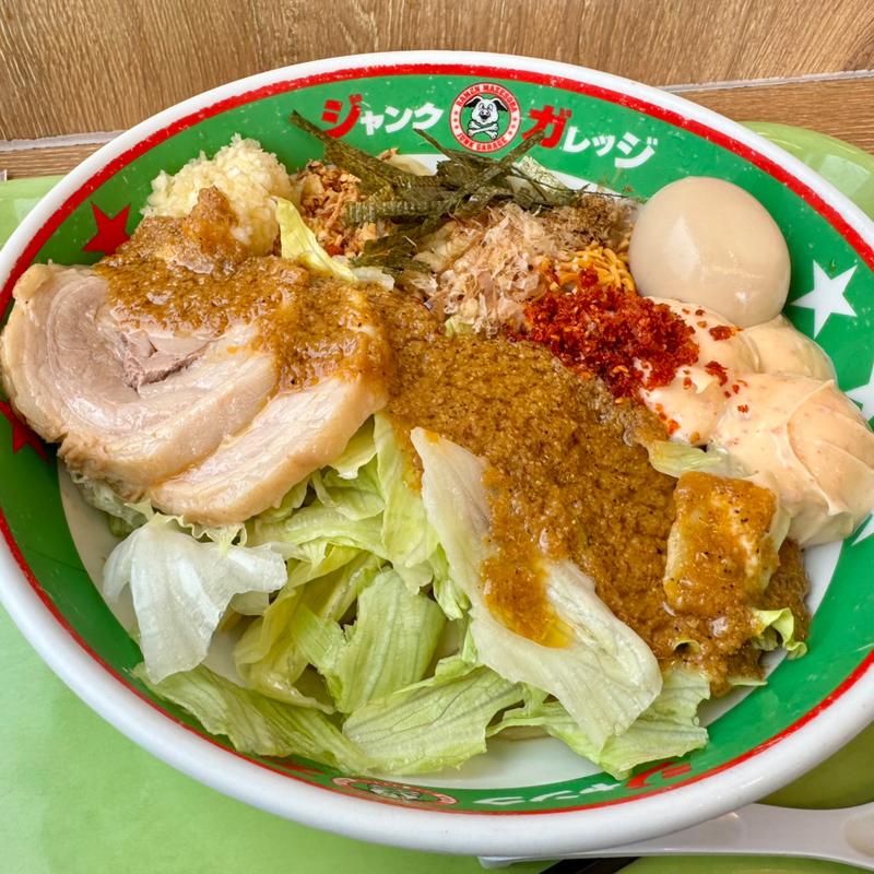 冷やしまぜそば大盛＋豚玉セット(ジャンクガレッジ カインズ羽生店)