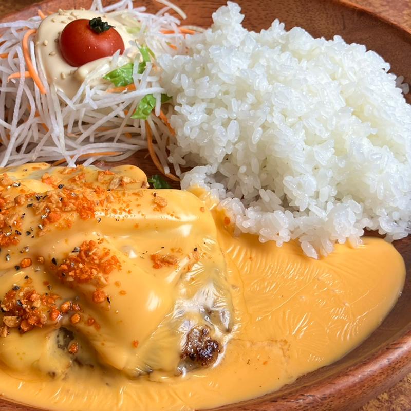 ガーリックベーコンメルティチーズバーグディシュ(びっくりドンキー 港名四店)