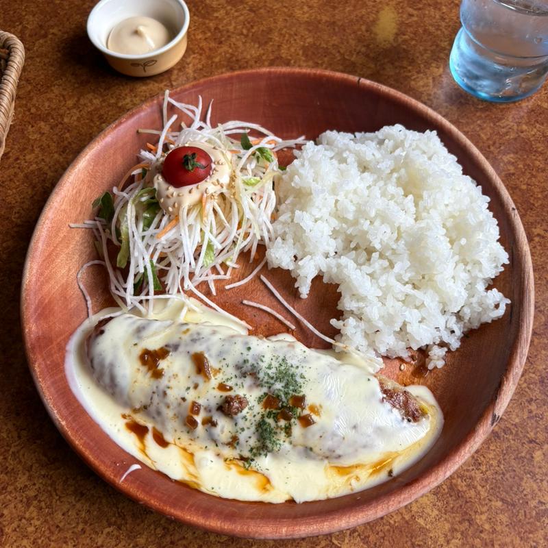 たっぷりチーズインバーグディッシュ(びっくりドンキー 港名四店)