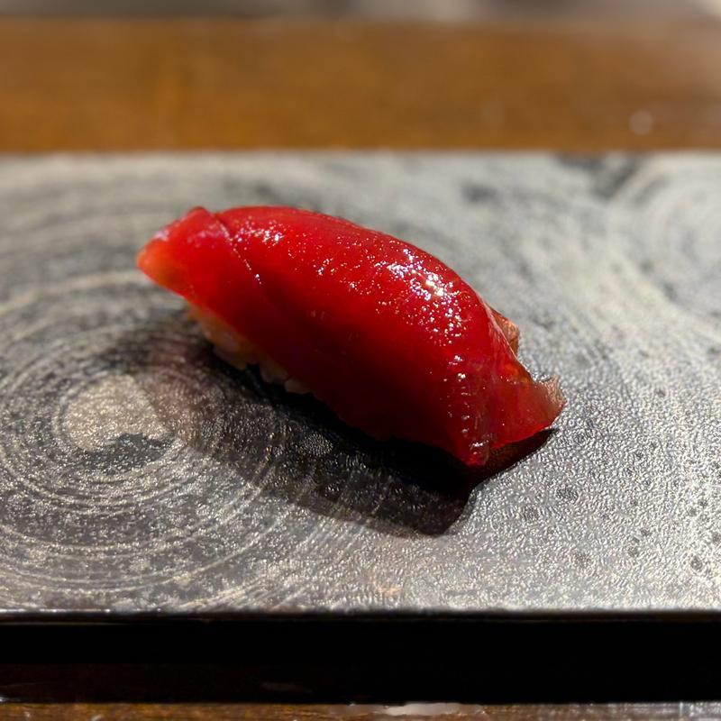 赤身(おまかせ寿司 すしのすけ)