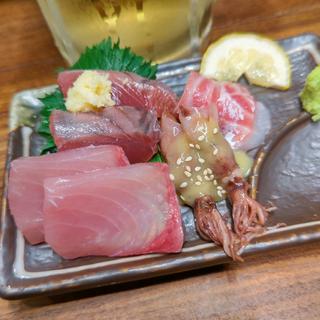 お刺身ちょこっとだけ盛り(焼売スタンド きんぎょ)