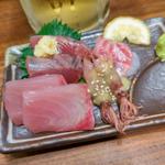 お刺身ちょこっとだけ盛り(焼売スタンド きんぎょ)