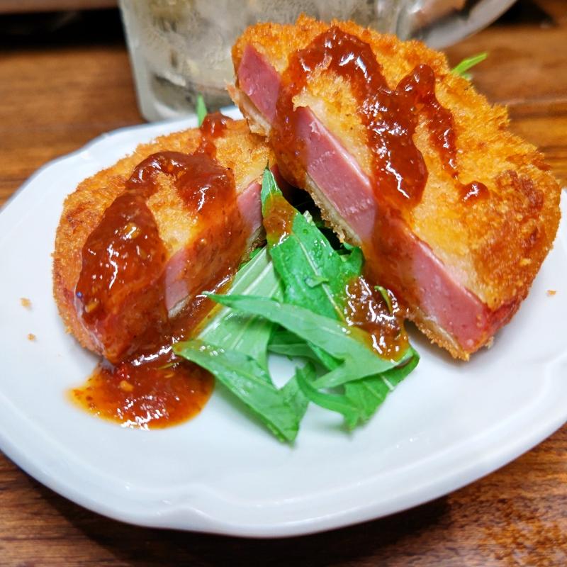 特製ダレのハムカツ(焼売スタンド きんぎょ)