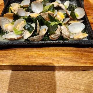 三陸産わかめとあさりのジェノベーゼ炒め　限定