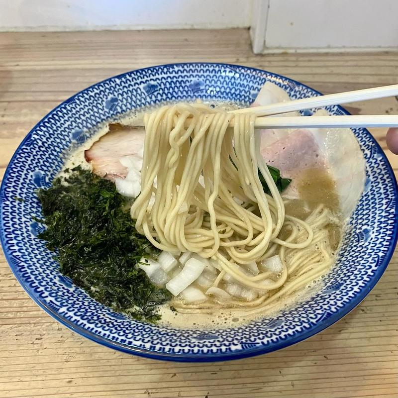 特選煮干しそば(五弦屋)