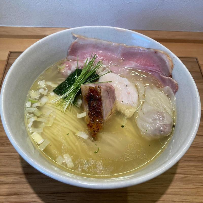 塩らぁめん 自家製わんたん1個(せいめん 未さく)