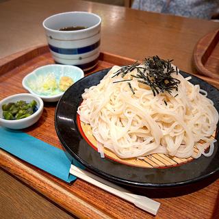 稲庭うどん(冷・大盛り)