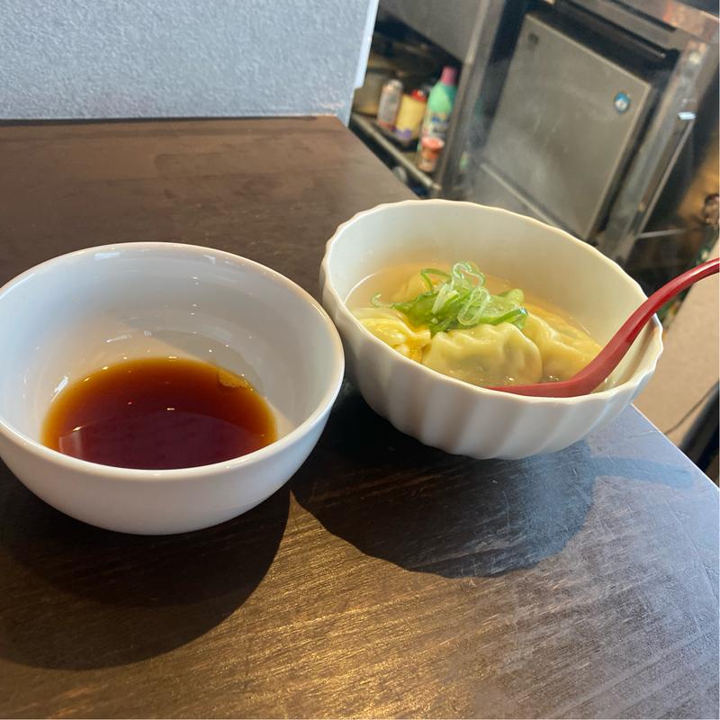 ジンまる水餃子(4個)(金まる餃子)