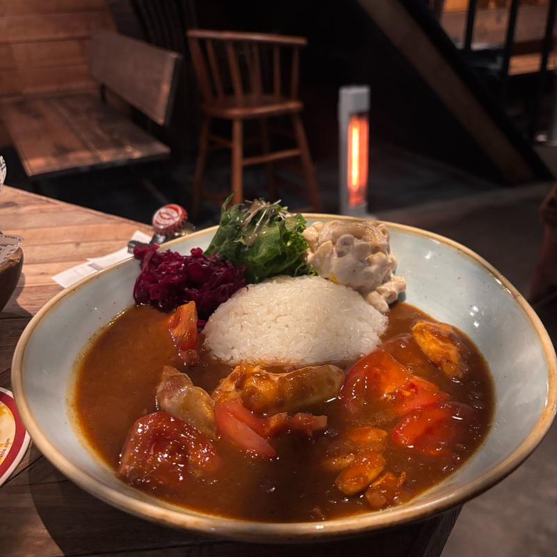 ブレストチキンと完熟トマトのカレー(アロハテーブル 湘南 )