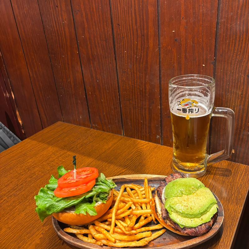 アボカドバーガーセット(KUA`AINA 丸ビル店)
