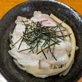 油そば並盛（肉増し）