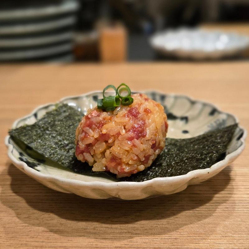 ユッケ握り 1コ(別亭 三日月)