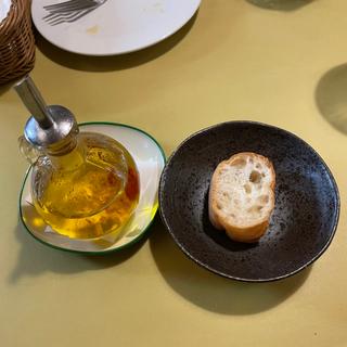 野菜のトマト煮込みとモッツァレラチーズのスパゲッティ 