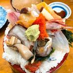 びっくり丼　普通(幸寿司)