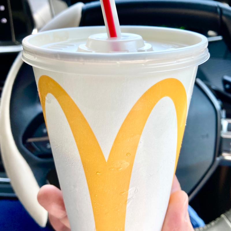 マックシェイク　バニラ　Mサイズ(マクドナルド 176宮津店 （McDonald's）)