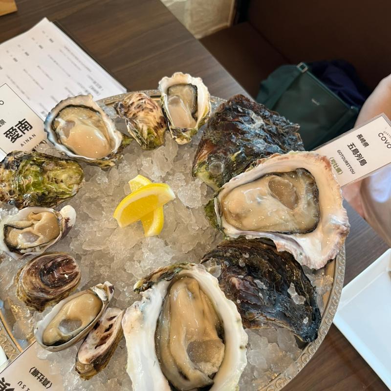 牡蠣3種食べ比べ(オイスターバー COVO)