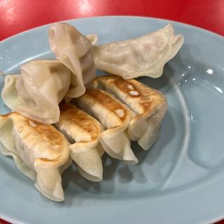 餃子　七個入り