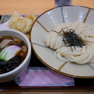 豚バラと揚げナスの旨辛つけ麺