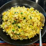 チャーシュー入り青菜炒飯