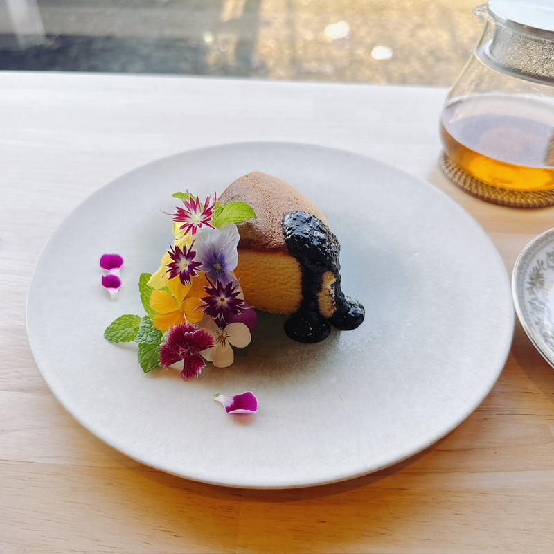 花結いチーズケーキ(スフレチーズケーキ専門店 花)