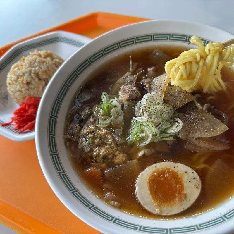 田舎ラーメン半炒飯セット(レストランとんふぁん)