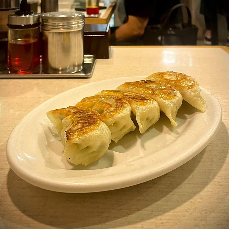 ギョウザ(龍味 （リュウマイ）)