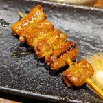 ピリ辛もつ