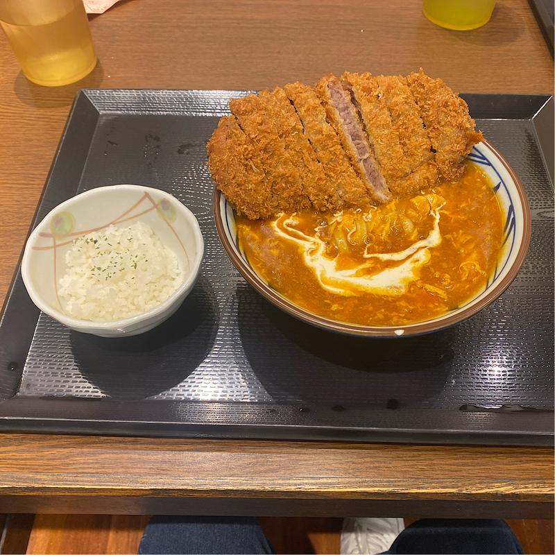 牛カツトマたまカレーうどん(並)(丸亀製麺津島)