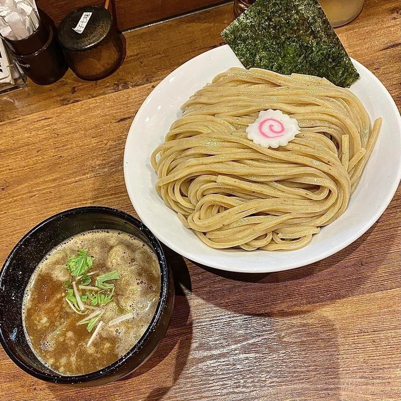 つけ麺 特盛450g(ツケメン ロッキー)