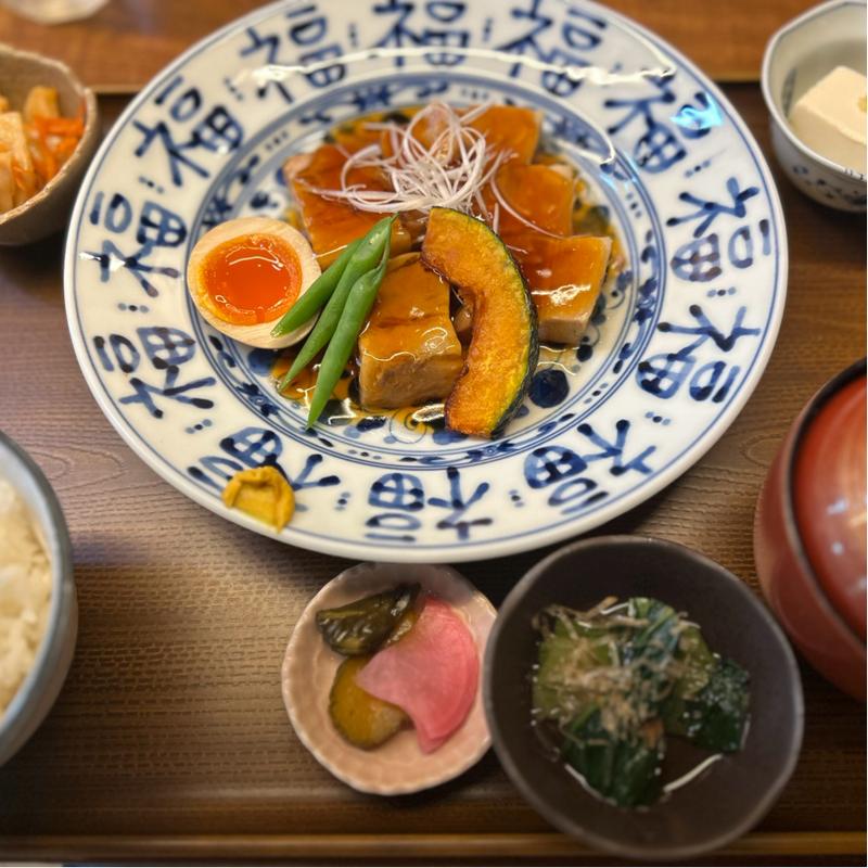 厚切り豚の角煮定食(いい乃じ)