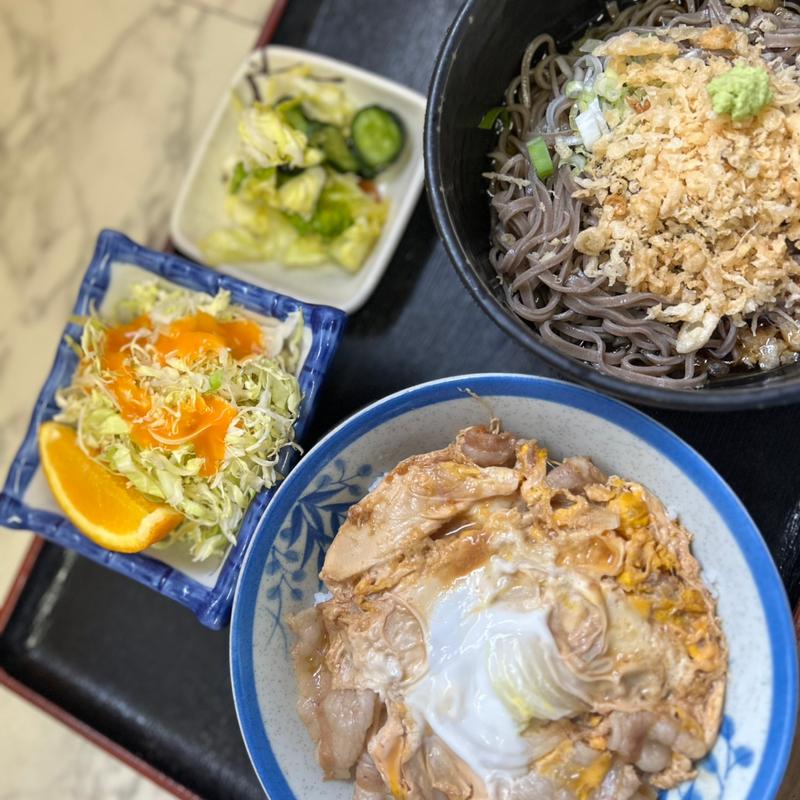 肉丼+たぬきそば(マルタコ)